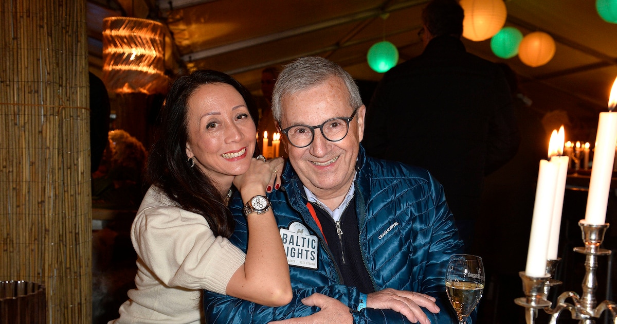 Jan Hofer’s Wife Dazzles in Red Bikini: Breaking Age Stereotypes