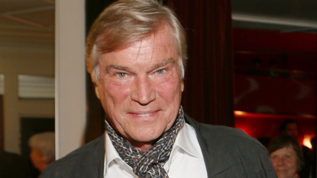 Jochen Busse Finds Love Again at 85: How ‘Fratz’ Made Him Happy