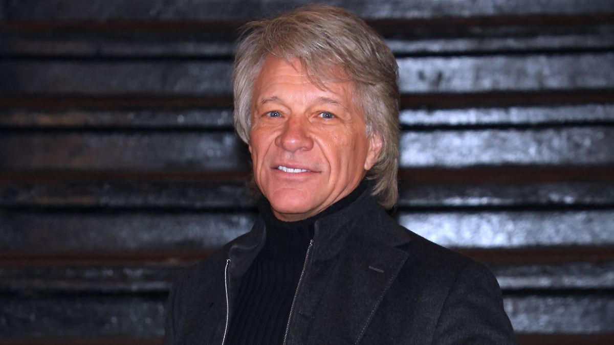 Jon Bon Jovi’s Health Issues Force Early New York Concert Exit
