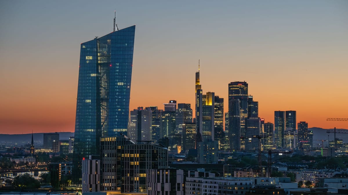 Just 12 Banks Pass On ECB Rate Hikes: What This Means for Consumers