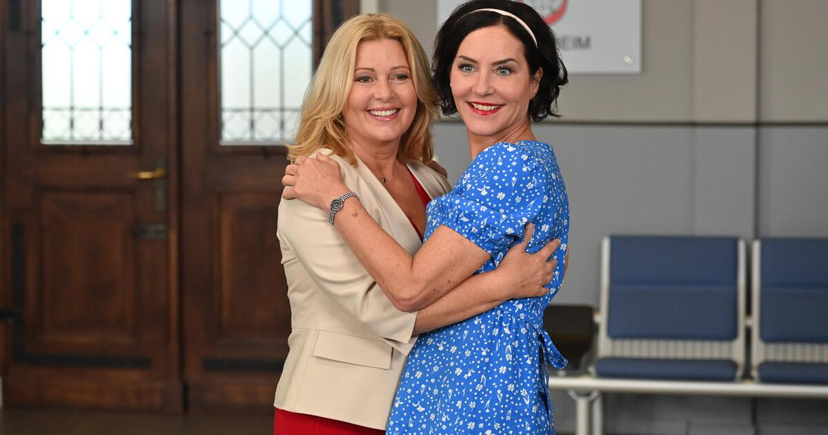 Karin Thaler Says Emotional Goodbye to “Rosenheim-Cops” Co-Star Marisa Burger
