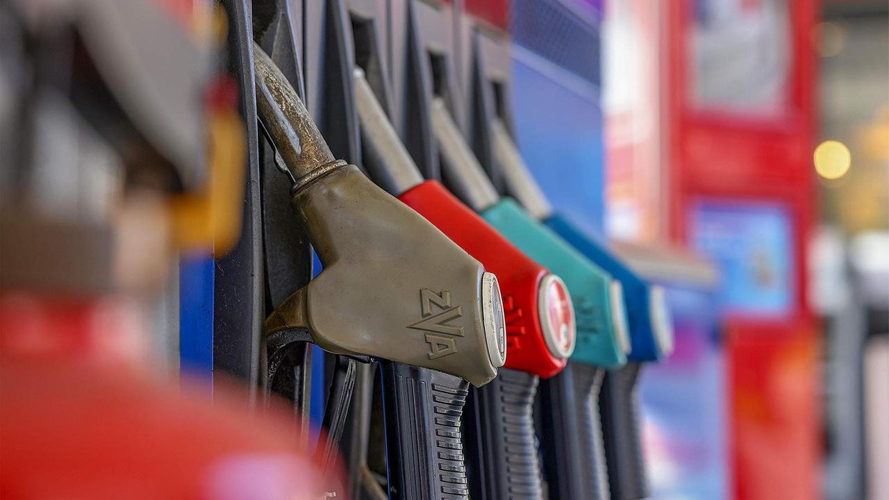 Kartellamt Reports Tax Cuts Mostly Passed to Consumers: Key Insights Revealed