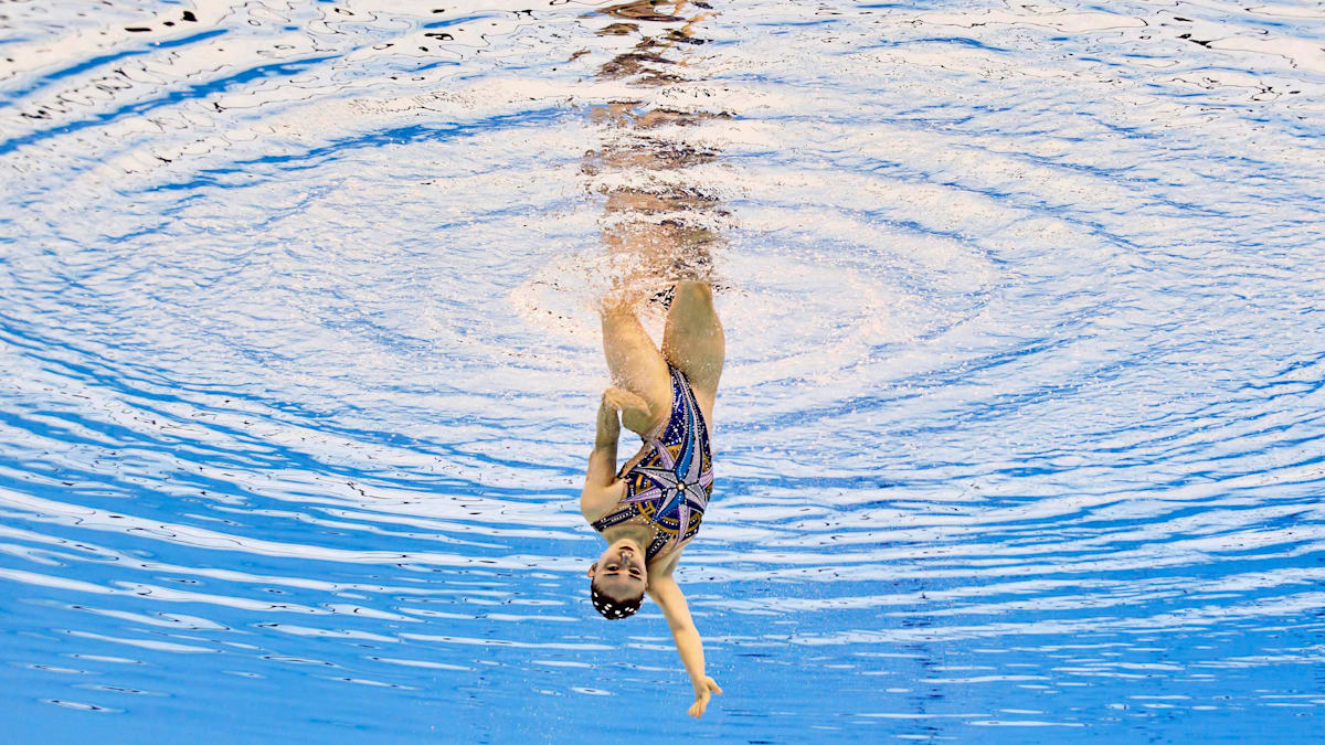 Klara Bleyer: Why Influencers Over Elite Athletes in Artistic Swimming?