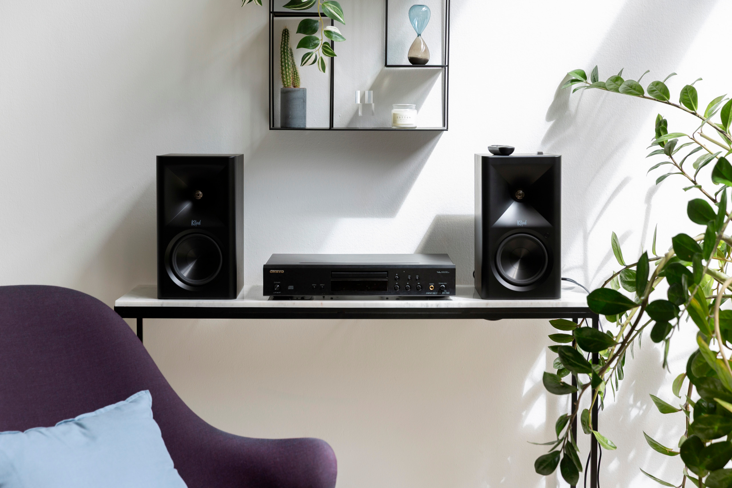 Klipsch The Fives II Review: Unleashing Dynamic Sound in Your Space