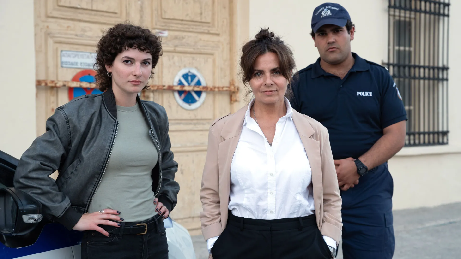 “Kreta-Krimi” Star Naomi Krauss: From “Rote Rosen” to Crime in Crete
