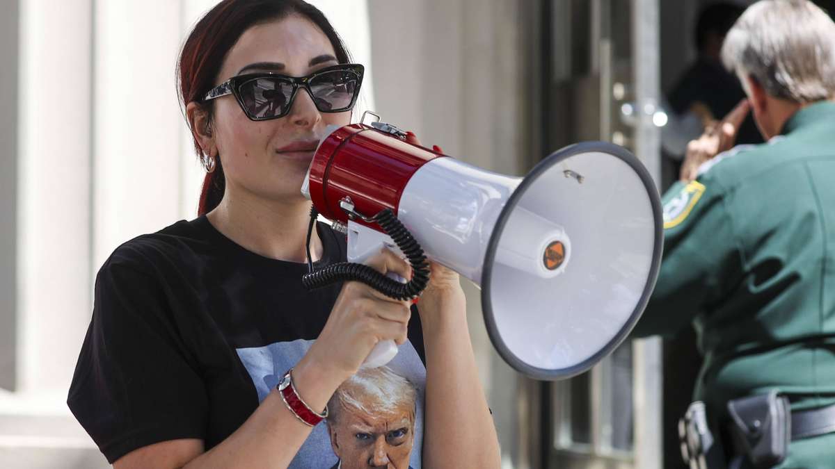 Laura Loomer’s Bombshell Admission: From Ukraine Skeptic to Supporter