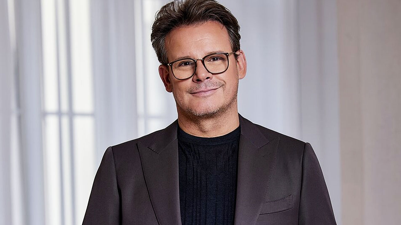 Leco van Zadelhoff Critiques Today’s Beauty Influencers: A Veteran’s View