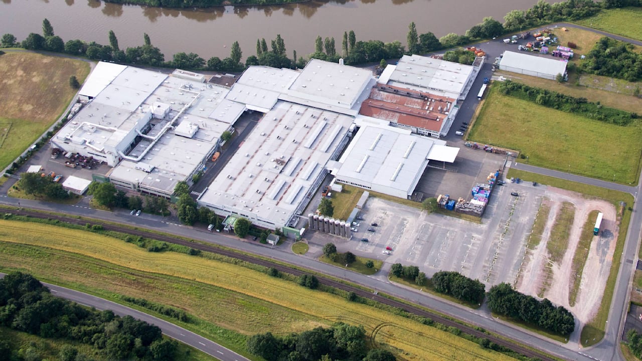 Major Supplier Closes German Plant Amid Auto Industry Crisis
