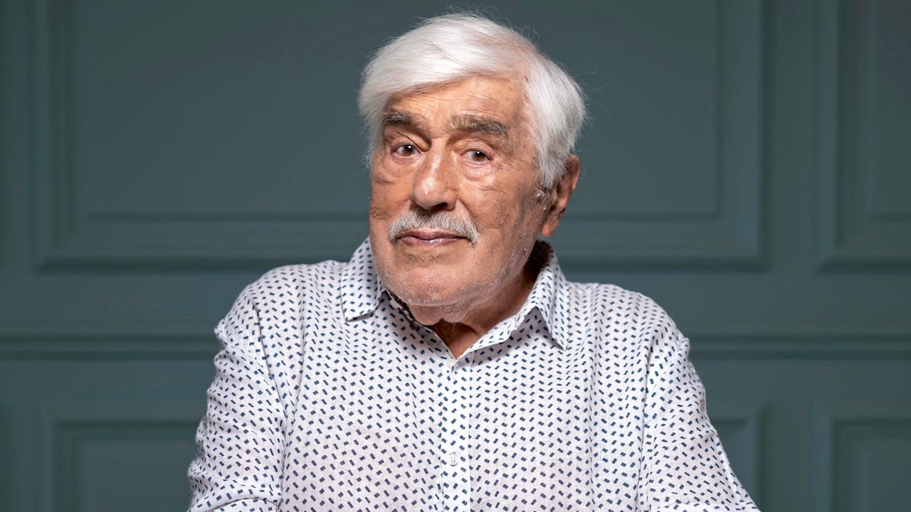 Mario Adorf’s Burial Mystery: Why is He Still Unburied After Three Months?