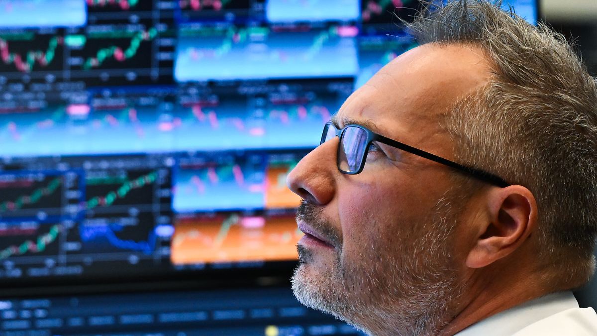 Market Insights: Dax’s Performance & SpaceX’s Index Surge on July 6, 2026