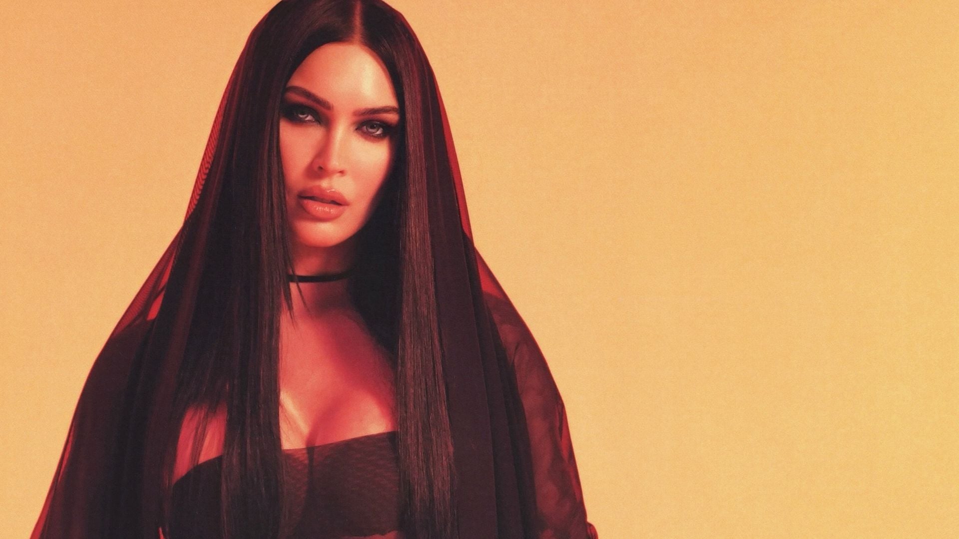 Megan Fox Claps Back at Hater, Takes a Dig at Exes – Why Fans Are Divided!