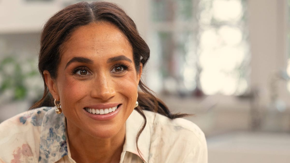 Meghan Markle: Will She Reveal Hidden Palace Secrets in New Book?