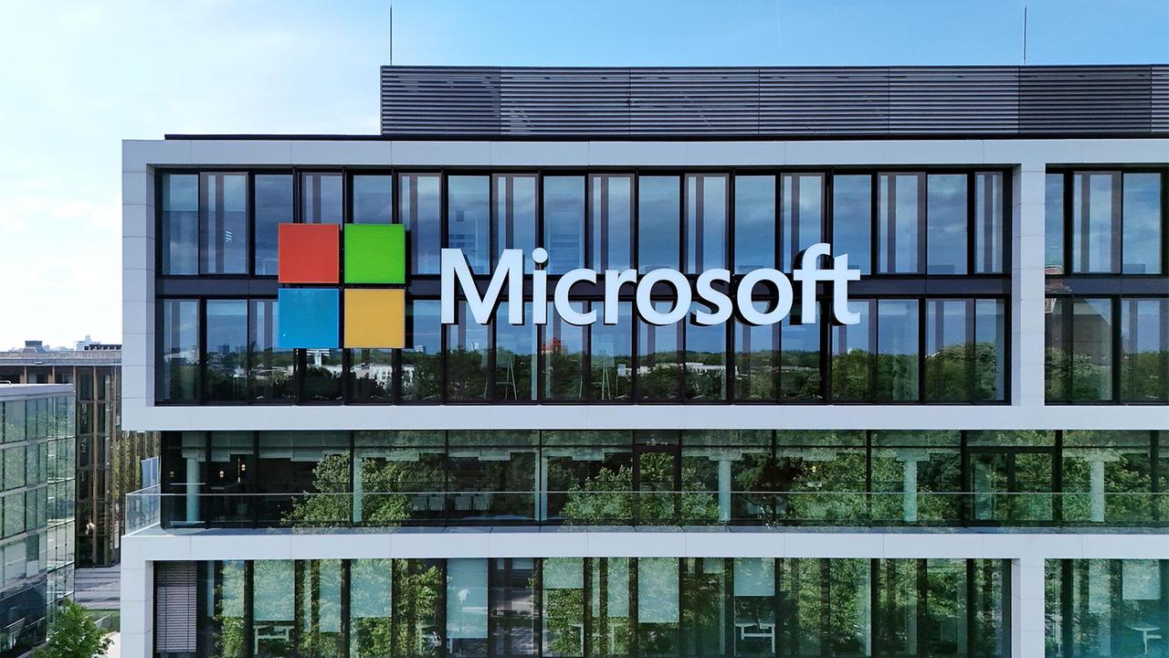 Microsoft Expands AI Partnership with Mistral: A Game-Changing Billion-Dollar Deal