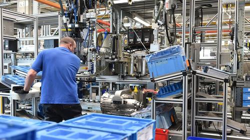 More Job Cuts at ZF in Saarbrücken: What It Means for the Workforce