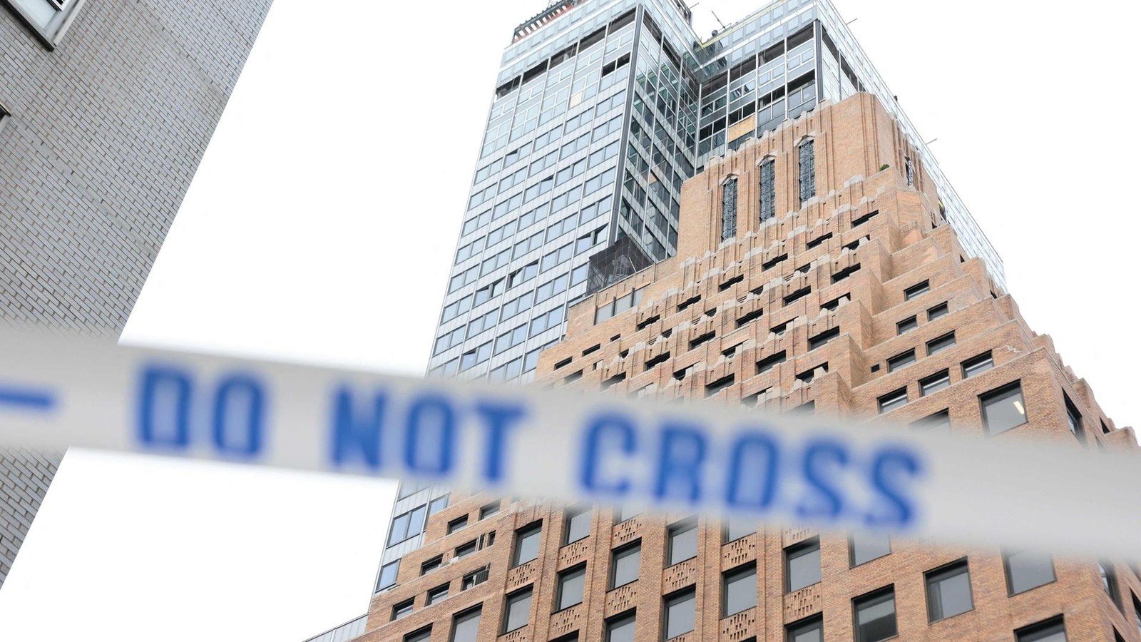 New York Skyscraper Shock: Planning Errors Spark Fierce Expert Debate