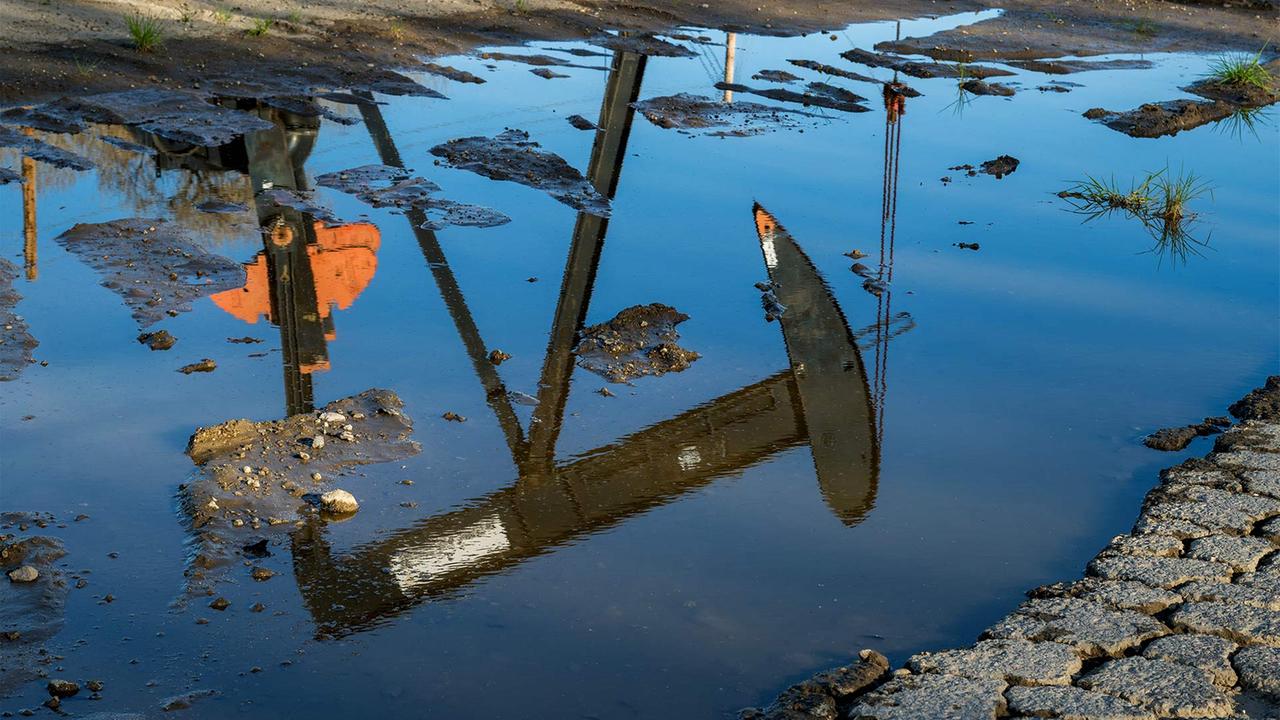 Oil Prices Surge: Iran Conflict Resurfaces as Market Concern
