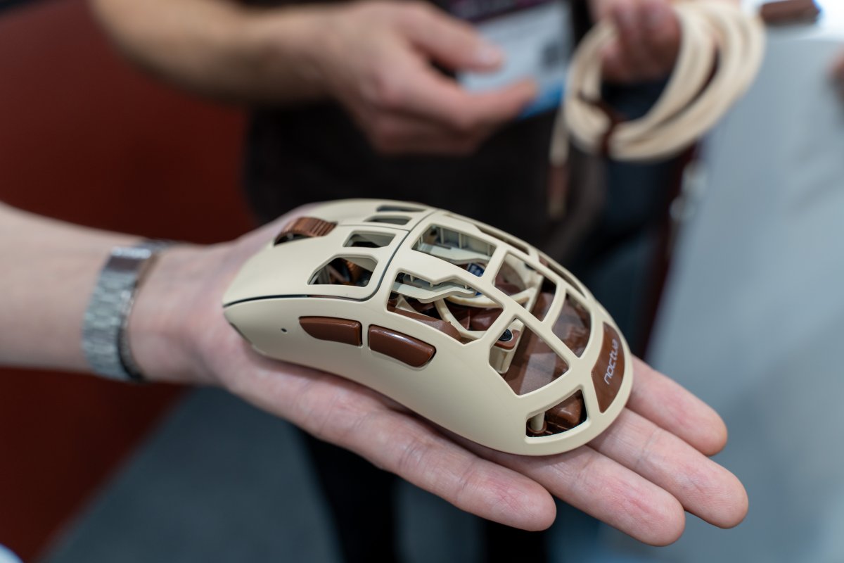 Revolutionary Gaming Mouse with Hand Cooling: Discover the Noctua Edition!