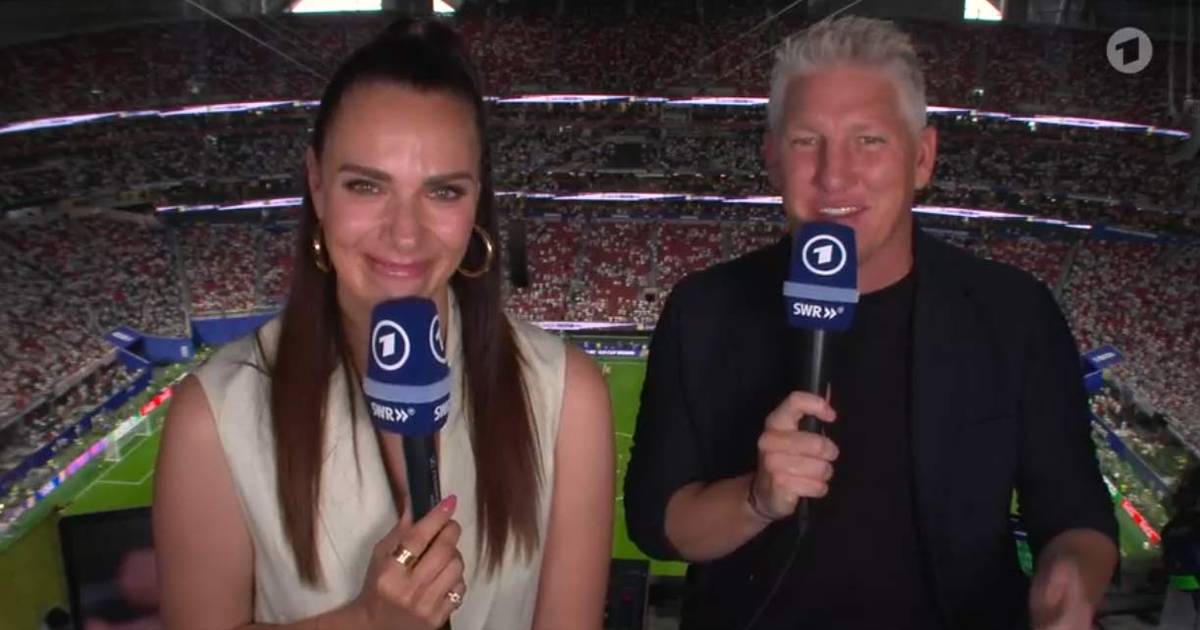 Schweinsteiger’s Hilarious Comparison Leaves Sedlaczek Speechless!