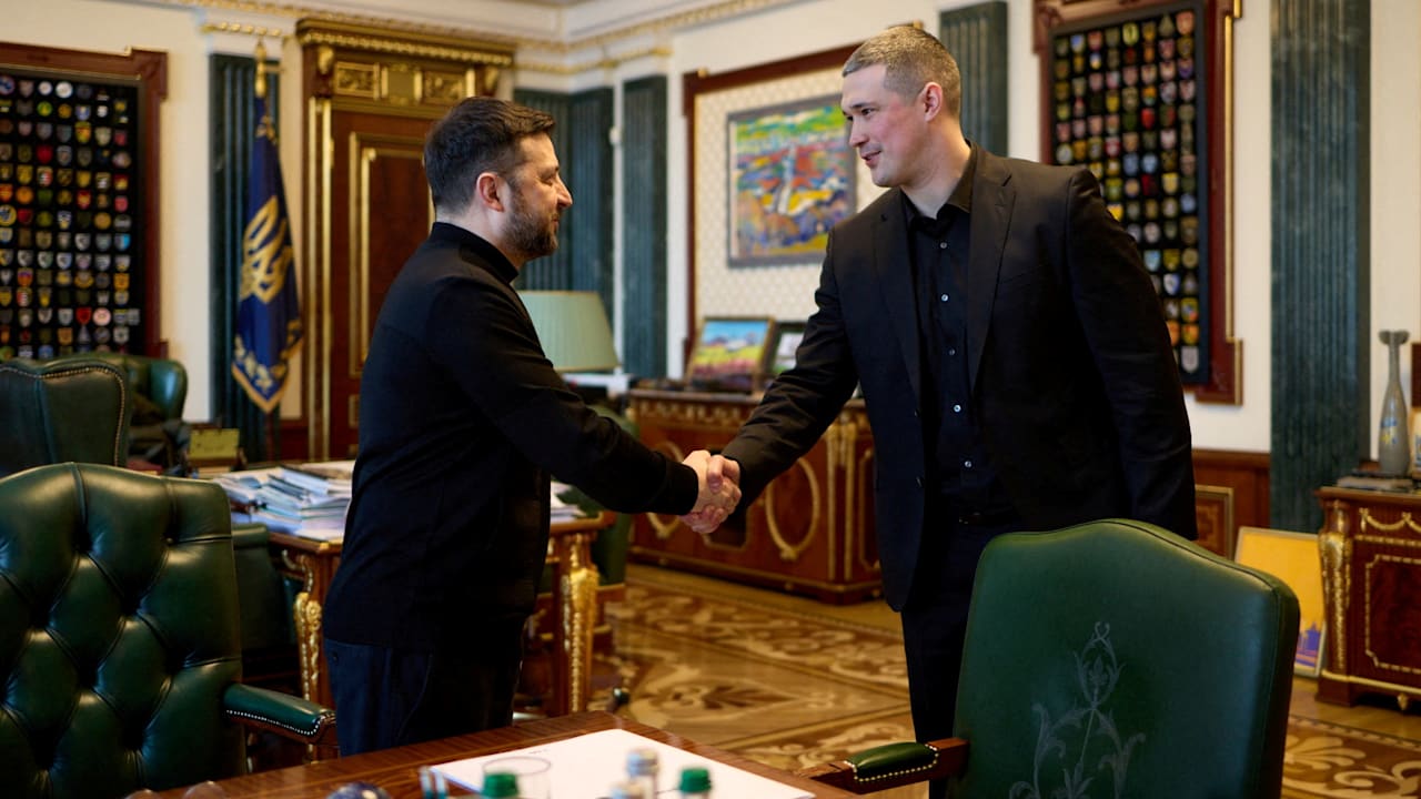 Selenskyj Dismisses Ukrainian Defense Minister Fedorow: What’s Next?