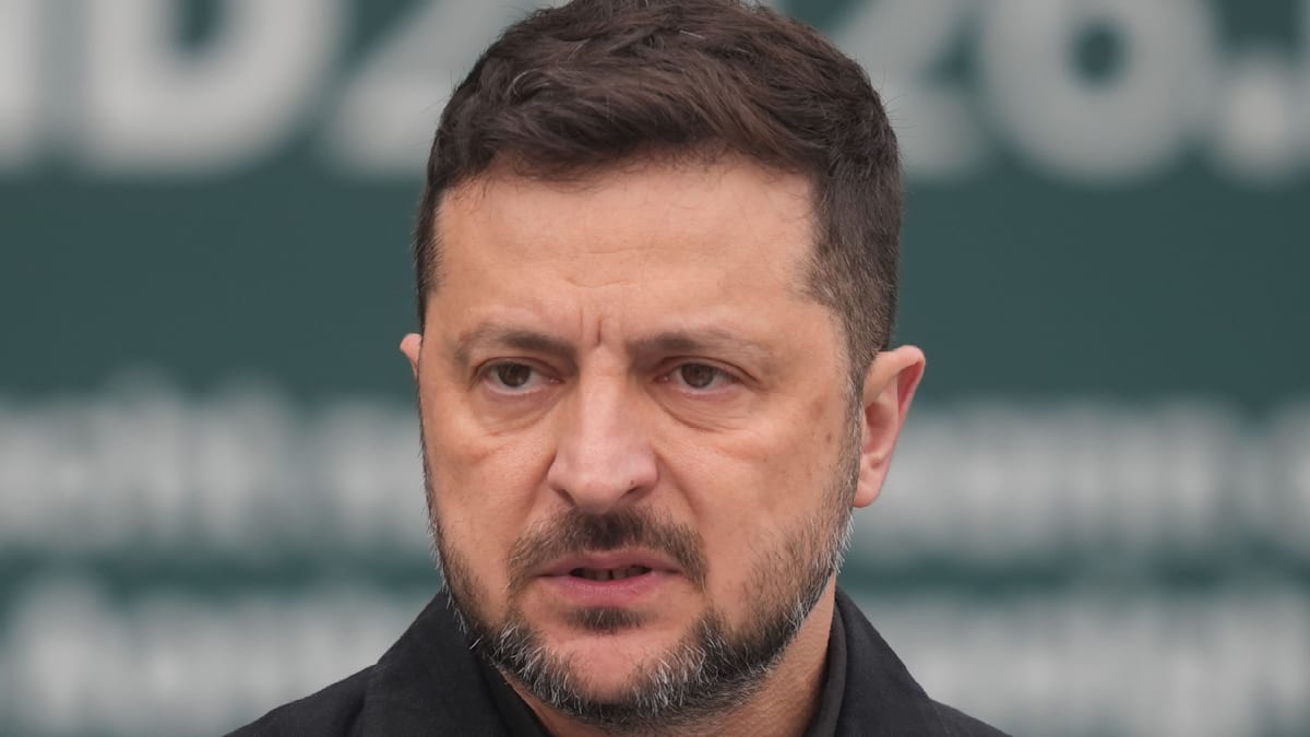 Selenskyj Warns of Major Russian Strikes Ahead of NATO Summit: Putin’s Tactics?