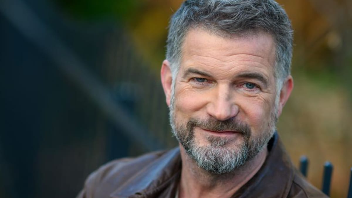 Simon Böer Takes the Lead: New Commissioner for “SOKO Leipzig” Unveiled!