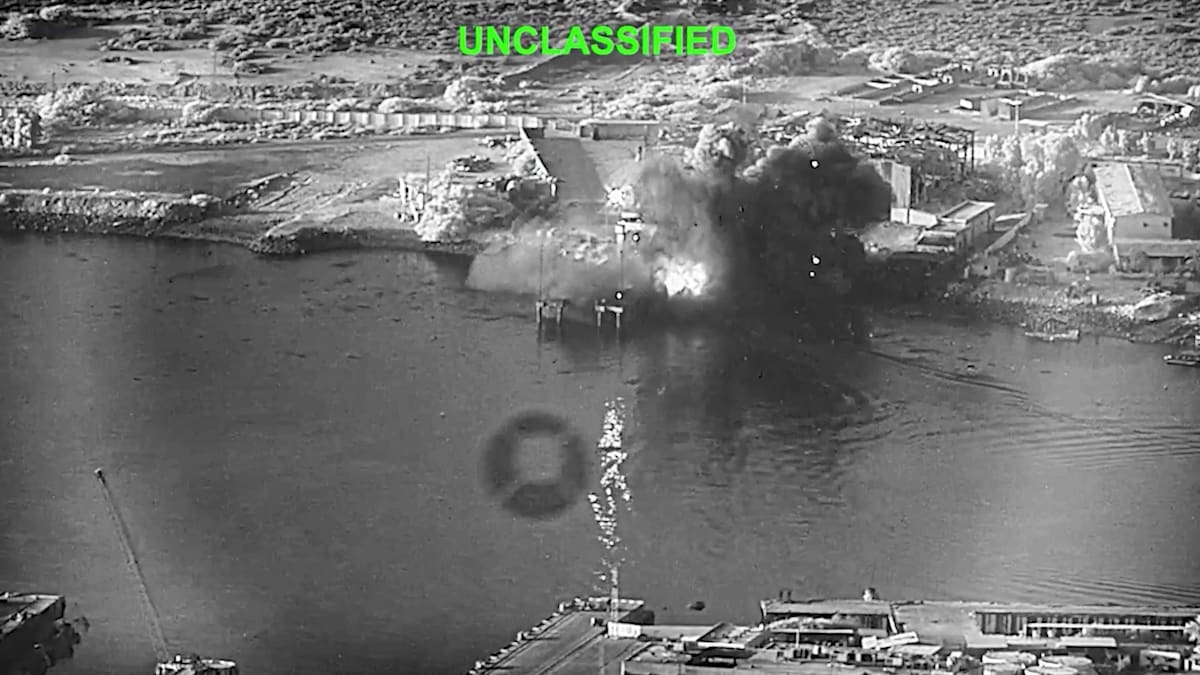 Sixth Night of US Strikes: Bridges and Airport in Southern Iran Targeted