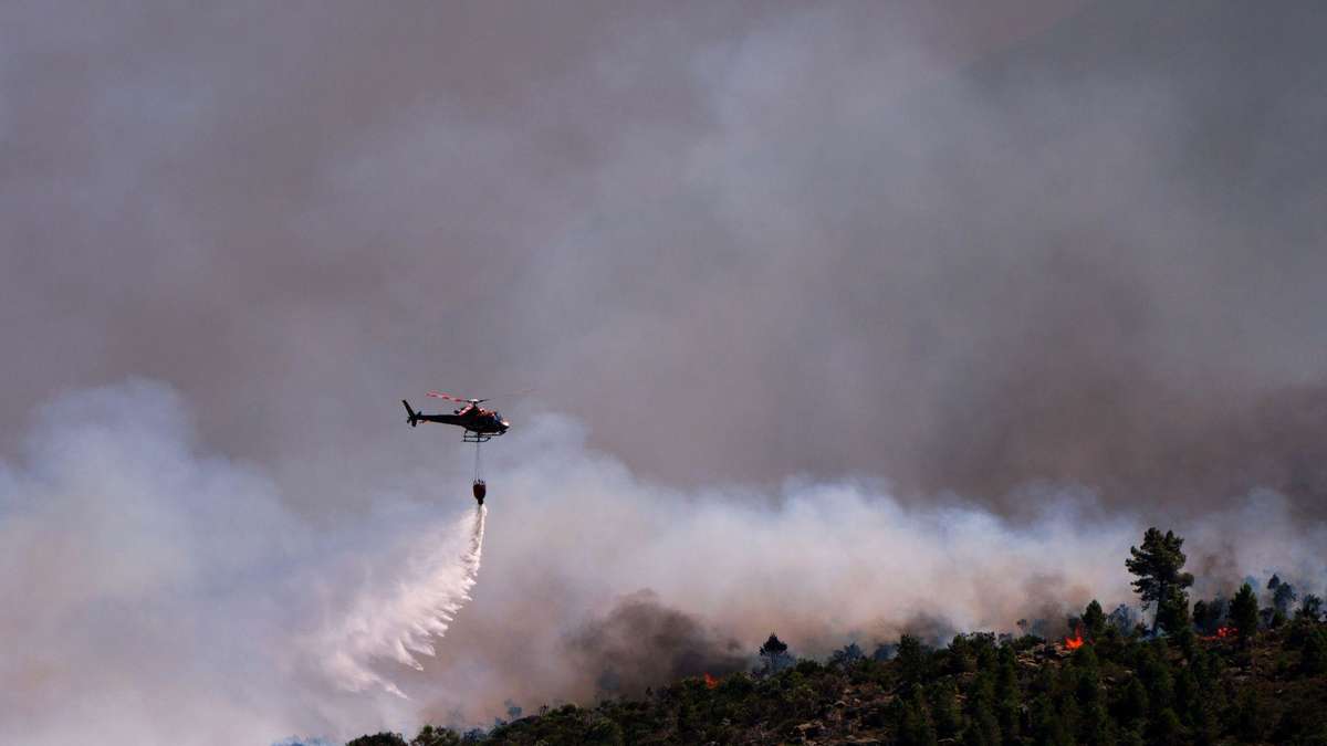 Spain Wildfires ‘Uncontrollable’: National Emergency Declared, Thousands Evacuated