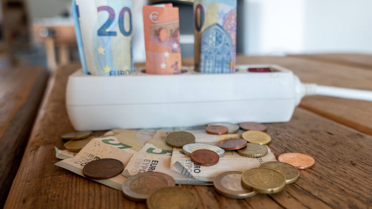 Switching Energy Providers: Beware of Deceptive Offers and Hidden Costs