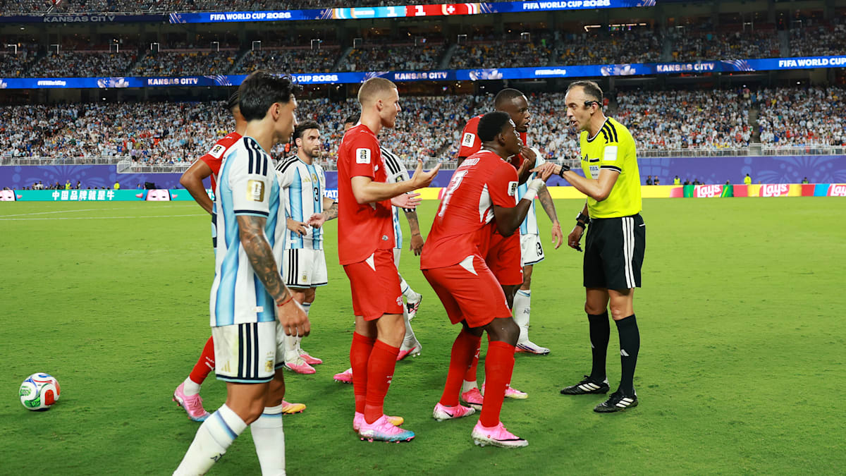 Switzerland vs Argentina: Embolo’s Controversial Red Card Shocks Fans