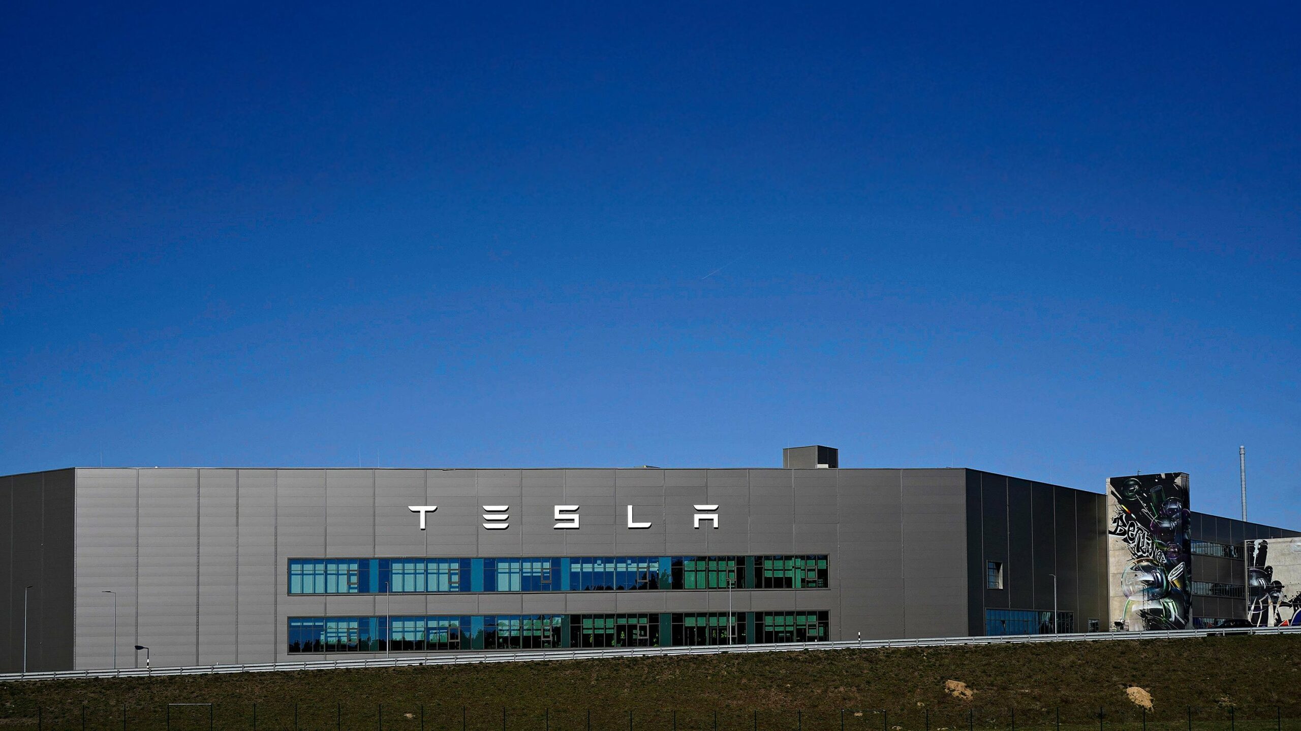 Tesla’s Stunning Rise: Unveiling the Mysteries Behind the Boom