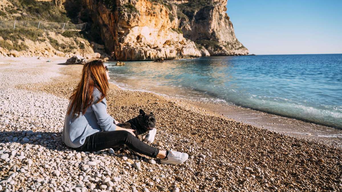 The Psychology of the Sea: How the Beach Affects Our Mind and Mood