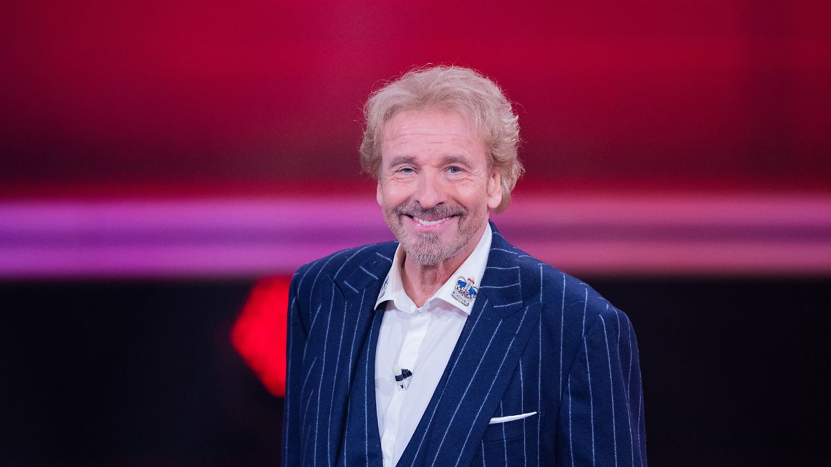 Thomas Gottschalk Declares He Is “Currently Cancer-Free” After Treatment