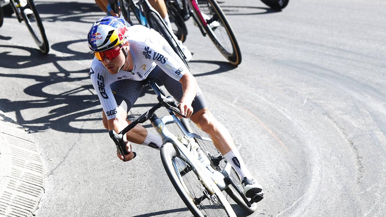 Tour de France: Will Tom Pidcock Challenge the Podium Presence?
