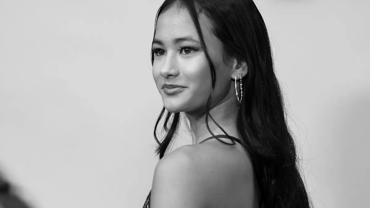 Tragic Loss: “Godzilla vs. Kong” Star Kaylee Hottle Dies at 18