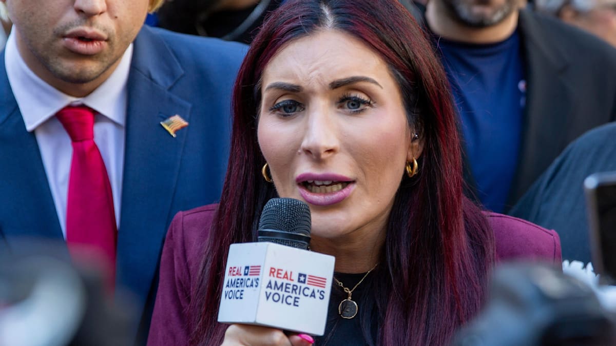 Trump Influencer’s Shocking Regret in Ukraine: A Truth Revealed