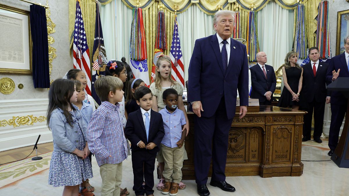 Trump Launches Children’s Investment Accounts Amid Rising Inflation Concerns