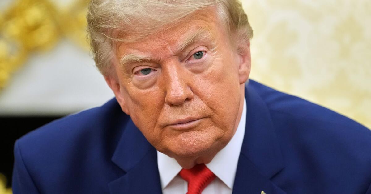 Trump Threatens Iran: Destruction of Power Plants and Bridges Ahead?