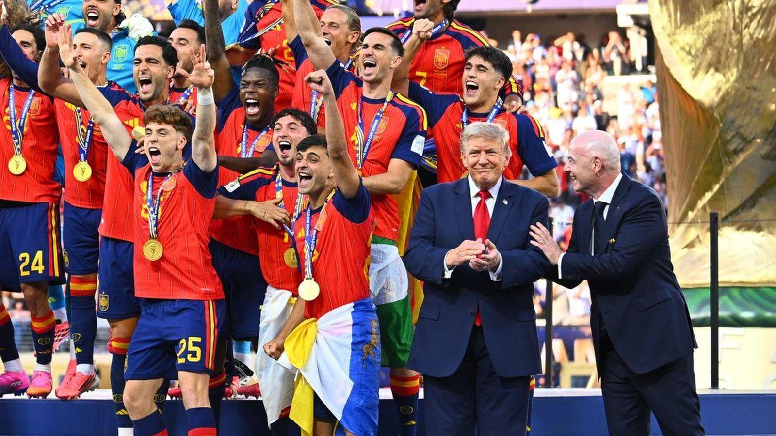 Trump’s Ego Shines at World Cup Ceremony: Insists on Being in Photo