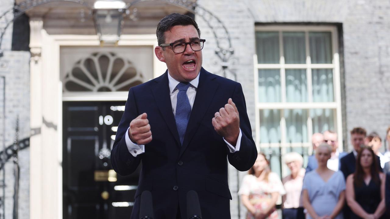UK’s New PM Burnham Reshuffles Cabinet: Key Changes in Leadership Roles