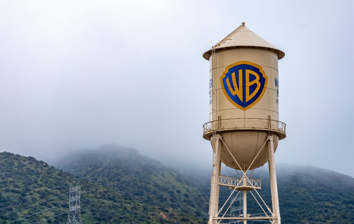 US Court Halts Paramount’s $110 Billion Warner Bros. Acquisition Temporarily
