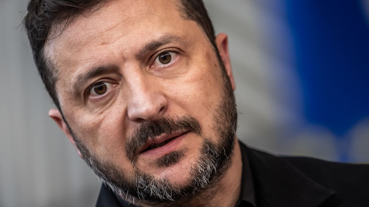 Ukraine’s Weapon Production Set to Outpace Russia, Says Selenskyj
