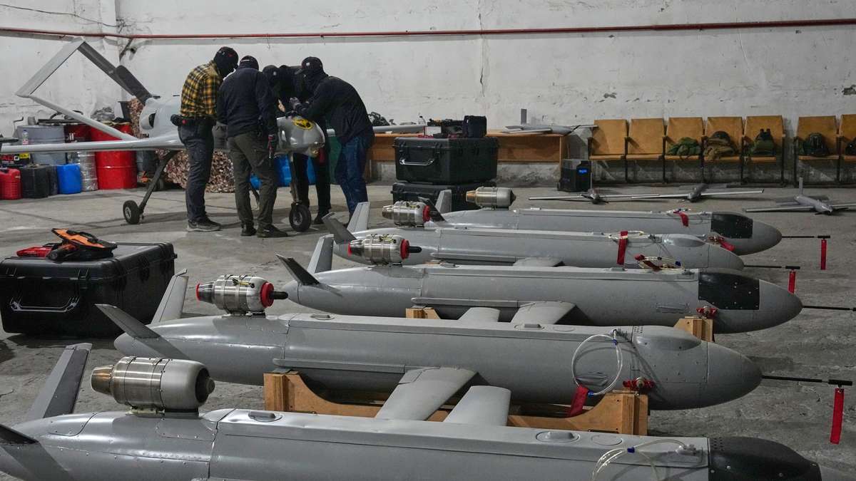 Ukrainian Drone Strikes: Russia’s Economy on Fire, Putin Under Pressure