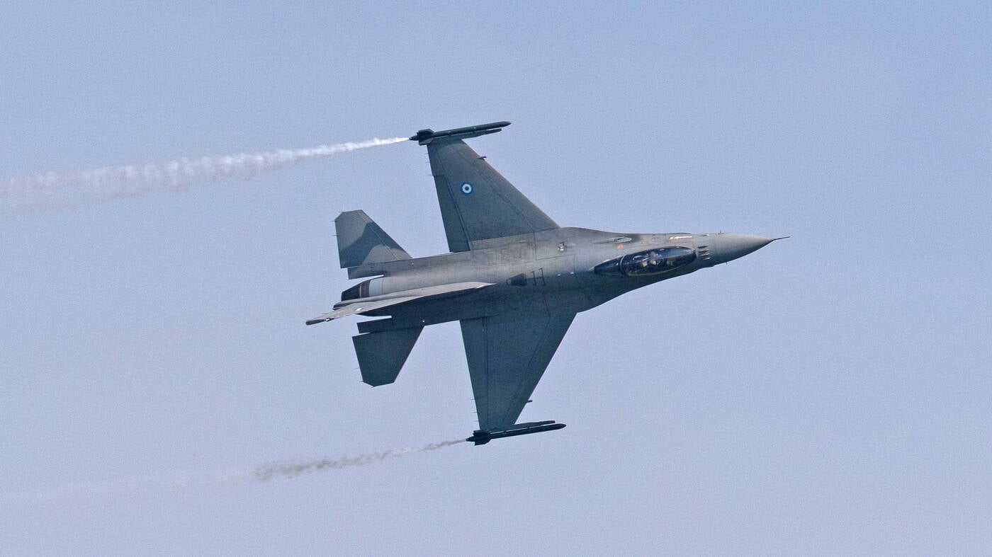 Ukrainian F-16’s Historic Air-to-Air Kill: U.S. General Confirms!