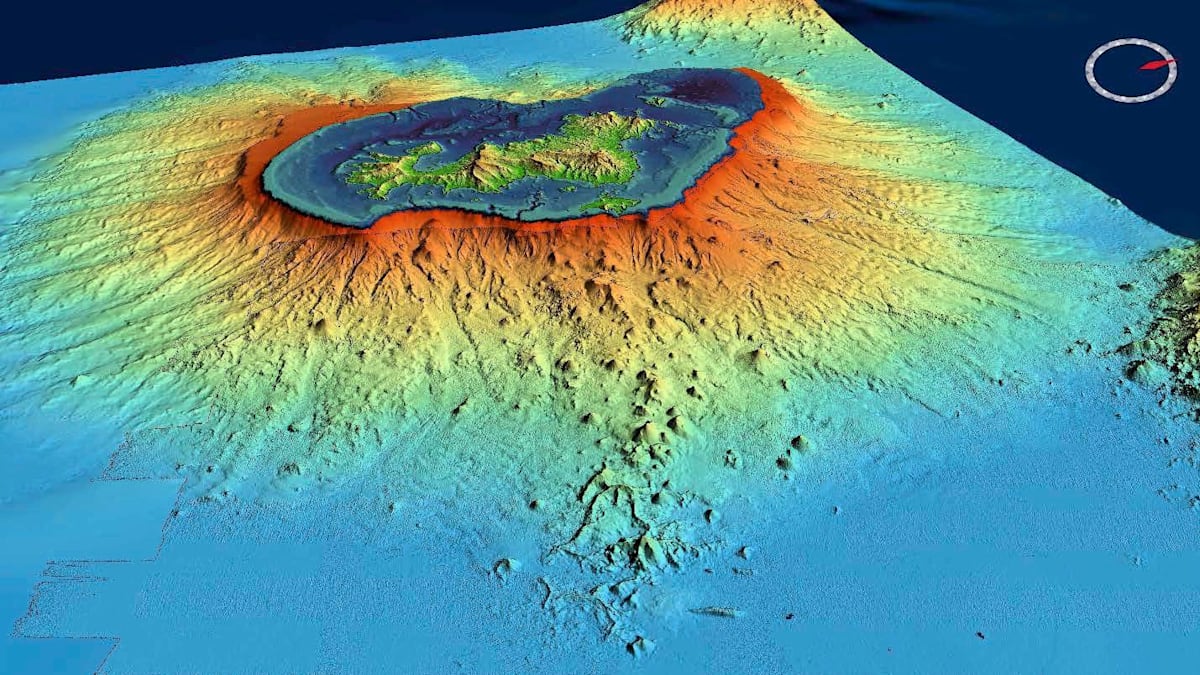 Underwater Volcano in the South Seas: A Rare Geological Treasure Uncovered