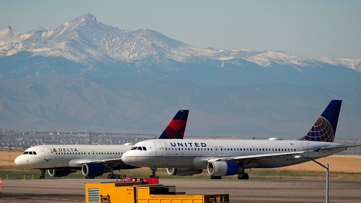 United Airlines’ Bold Move: Attempted Delta Airlines Merger Revealed!