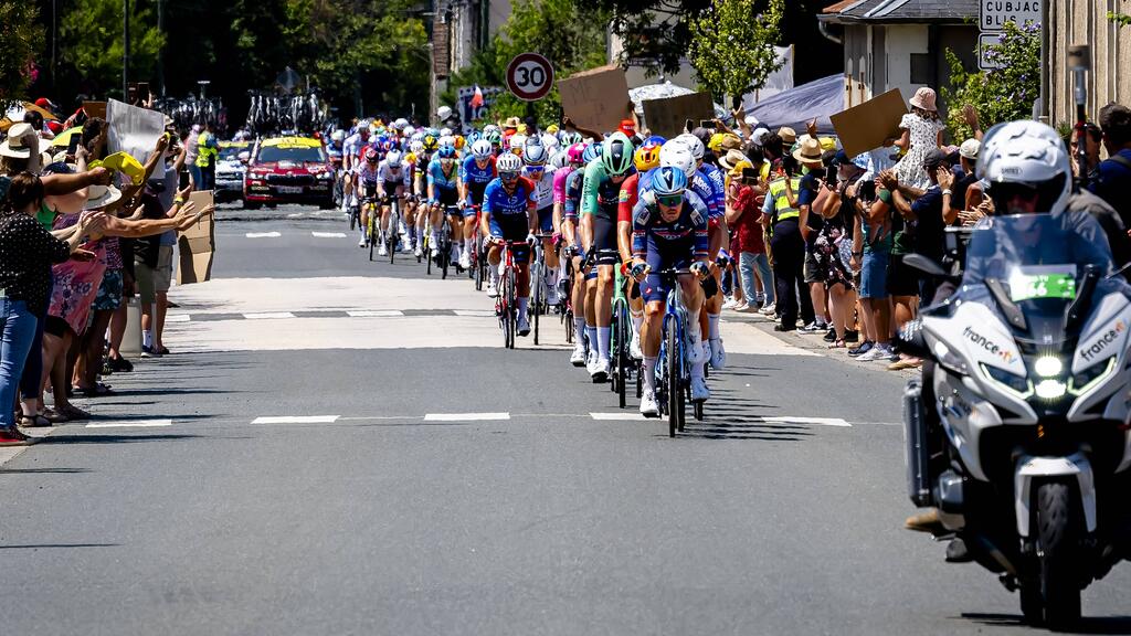 Watch the 9th Stage of the Tour de France Live Stream Right Now!