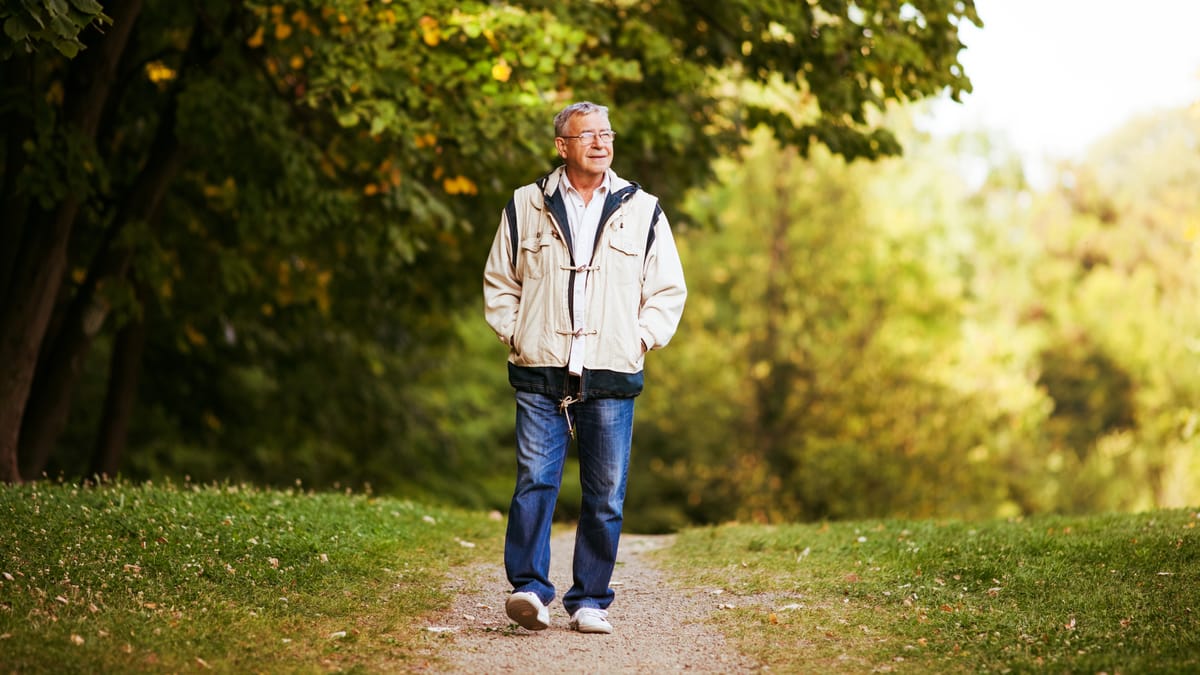 What Fast Walking at 80 Reveals About Your Brain Health