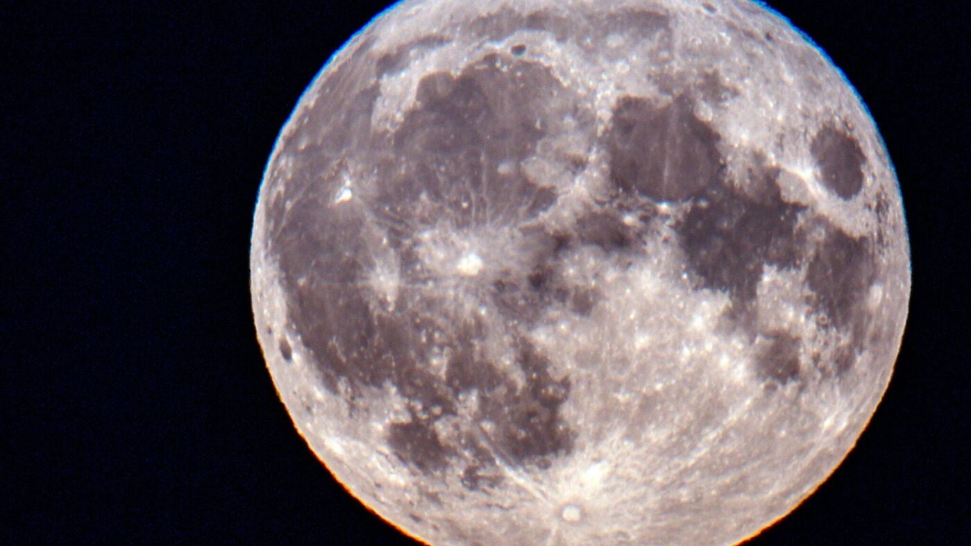 What If the Moon Disappeared? Exploring Its Impact on Earth