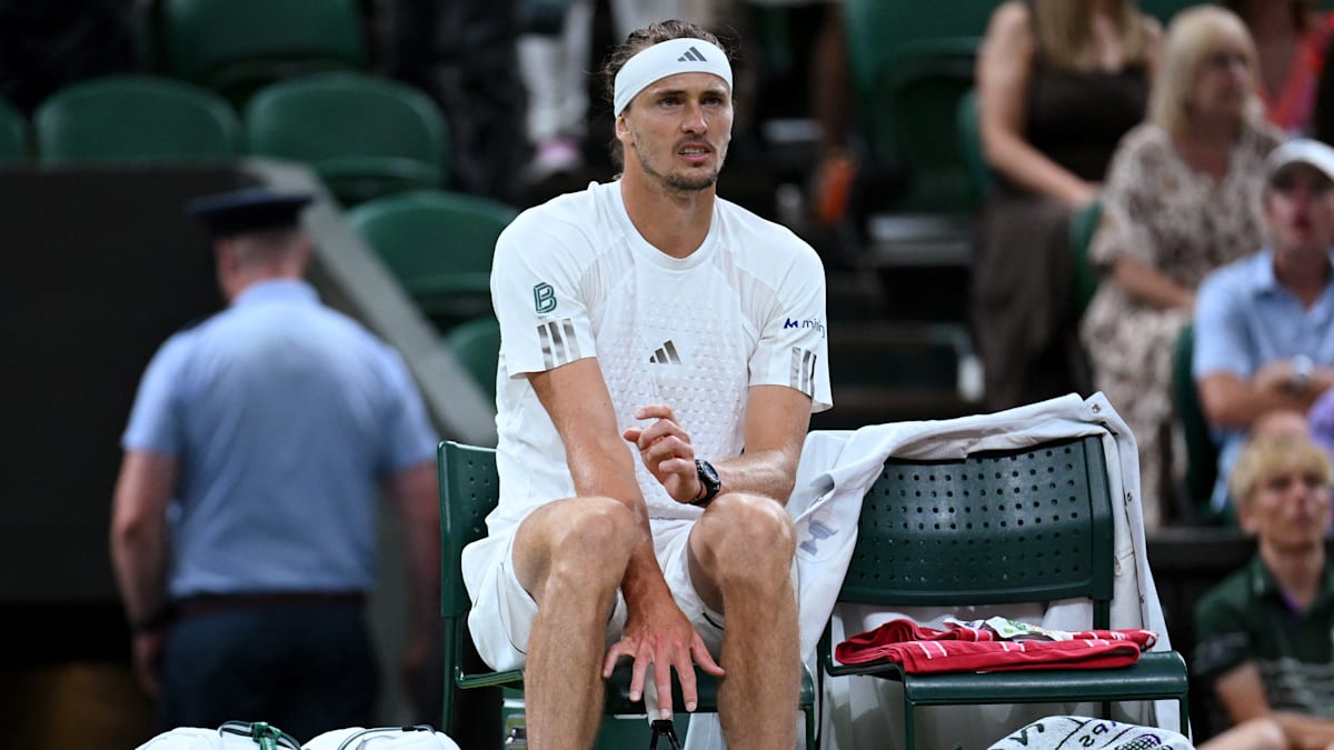 Wimbledon 2023: Zverev’s Quarterfinal Hopes Suspended by Darkness
