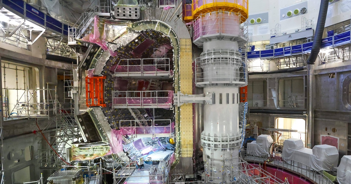 World’s Largest Fusion Reactor Hits Milestone: 11 Meters Tall, 400 Tons Heavy!